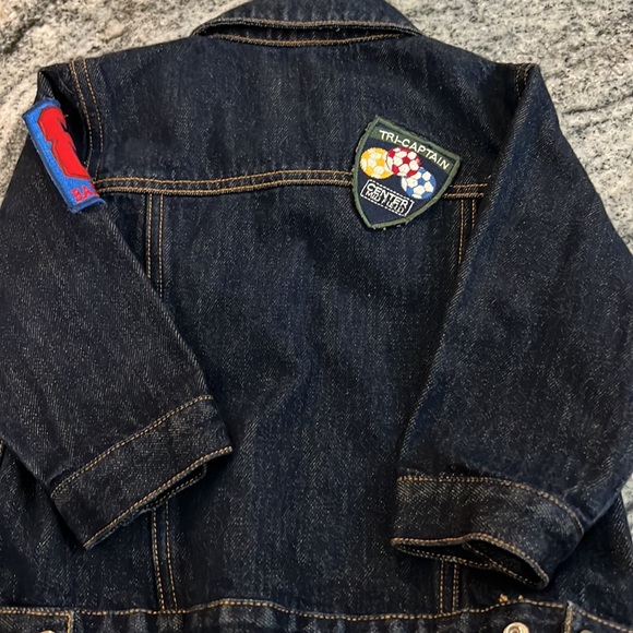 Baby Gap new no tags soccer jean jacket. This jacket is adorable!!!sz 18-24 mos - Picture 5 of 6